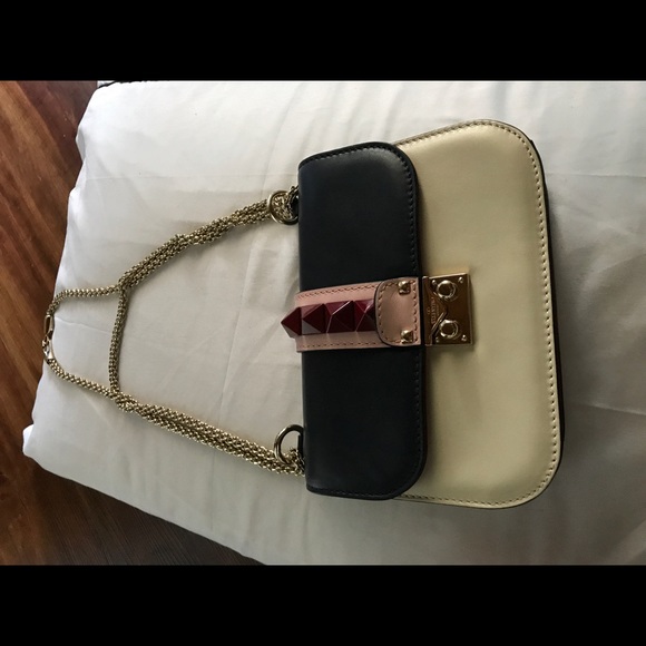 Valentino Handbags - Valentino Rockstud Glam purse